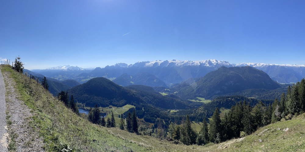 Bergpanorama vom Trattberg mit Blick auf den Dachstein