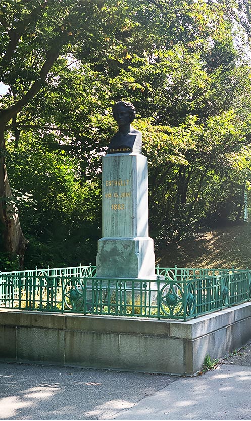Beethoven Statue auf dem Stadtwanderweg 1
